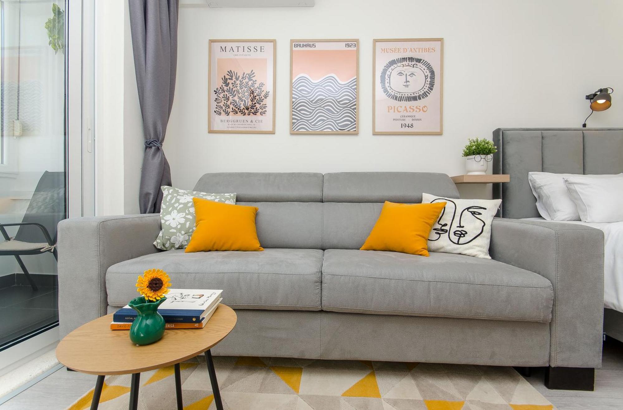 Apartma Side By Side *